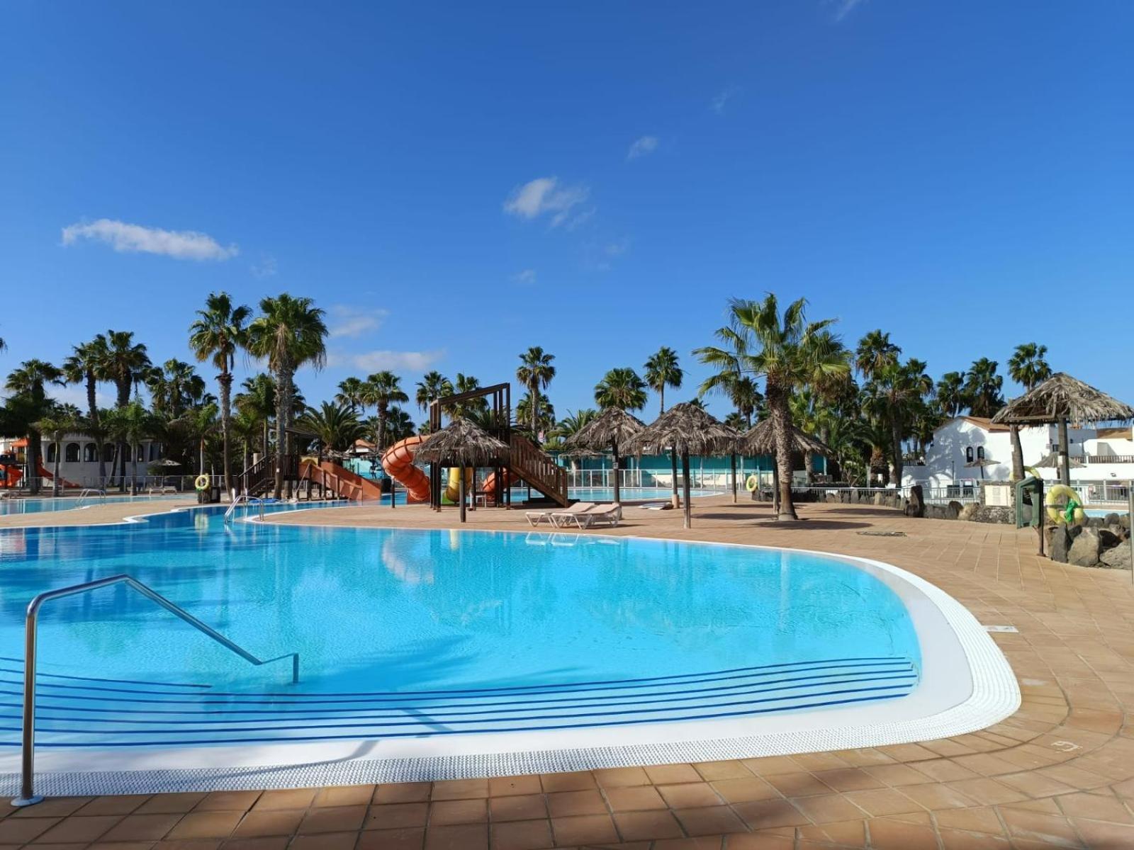 Apartamentos Gala Corralejo Exterior foto